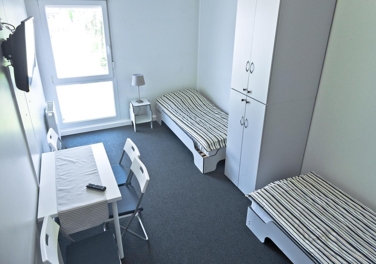 Hostel Września Buitenkant foto